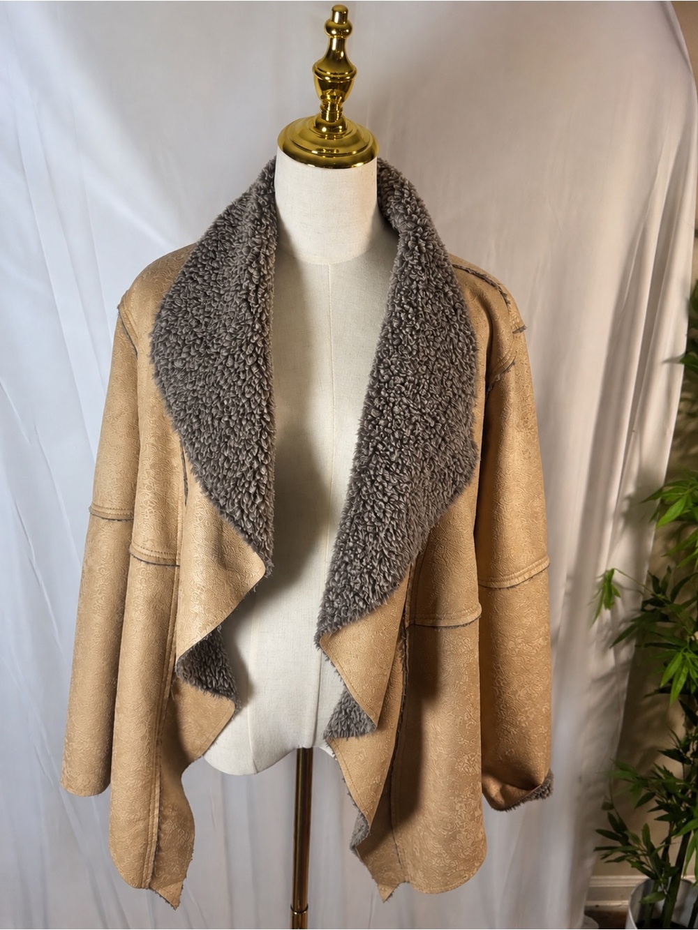 NWT Dylan by True Grit Faux Suede Sherpa Waterfall Jacket M Boho Western